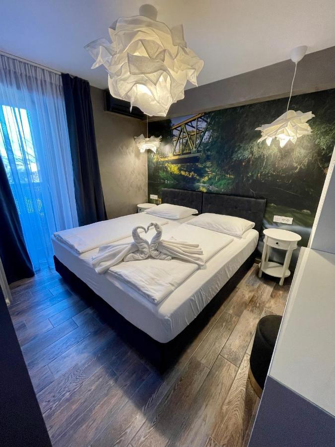 Gec Hotel Zaprešić Buitenkant foto
