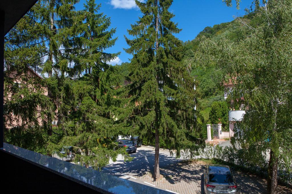 Gec Hotel Zaprešić Buitenkant foto