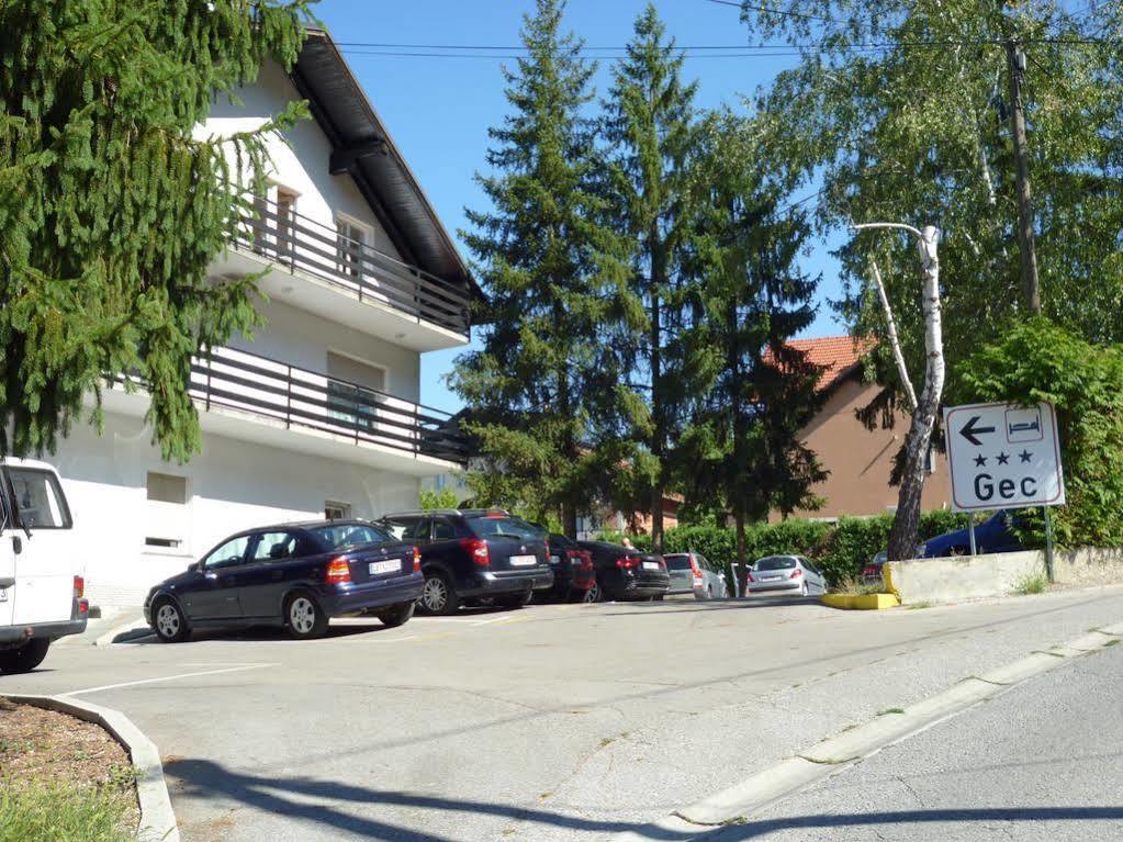 Gec Hotel Zaprešić Buitenkant foto