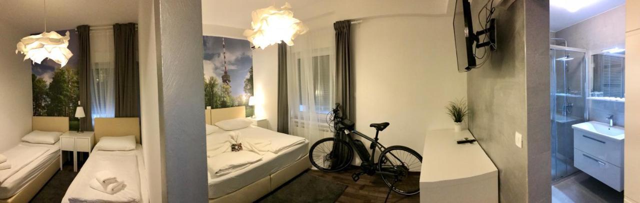 Gec Hotel Zaprešić Buitenkant foto